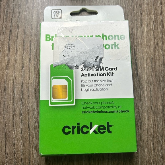 3-in-1 SIM Card Activation Kit - Green - Picture 1 of 1